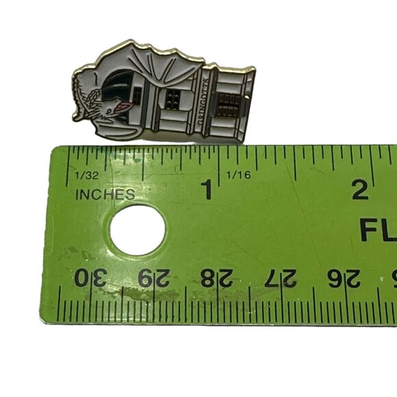 Harry Potter Gringotts Bank Dragon Enamel Pin Magical Collectible Fans Backpack - Picture 5 of 6